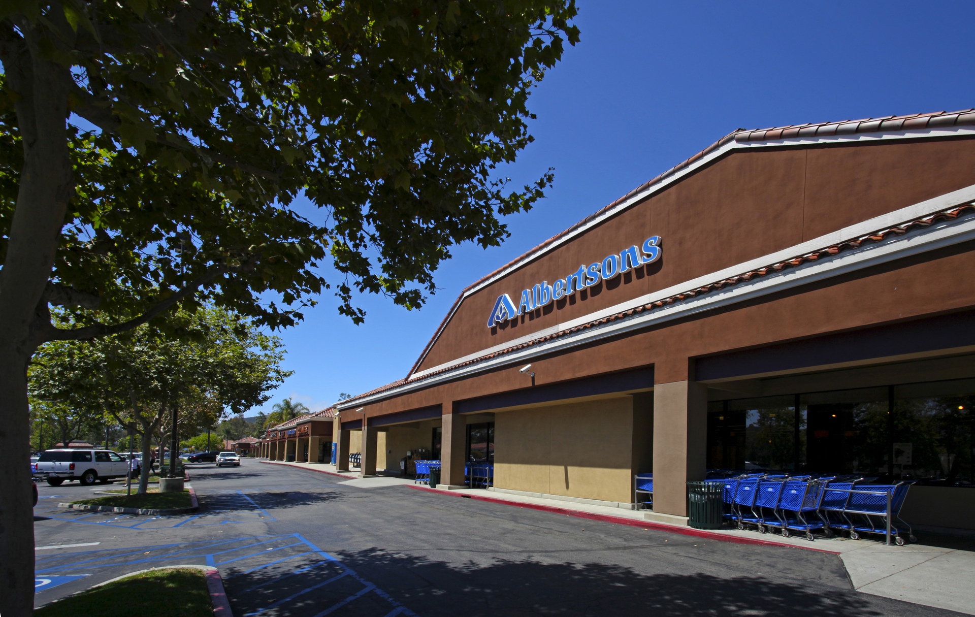 Laguna Niguel Plaza in Laguna Niguel, California
