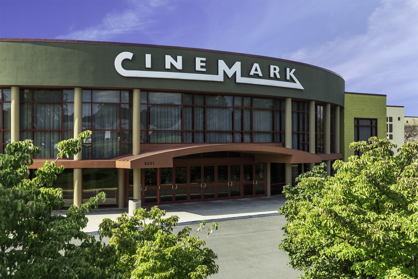 Centre Ridge Marketplace | First Washington Realty