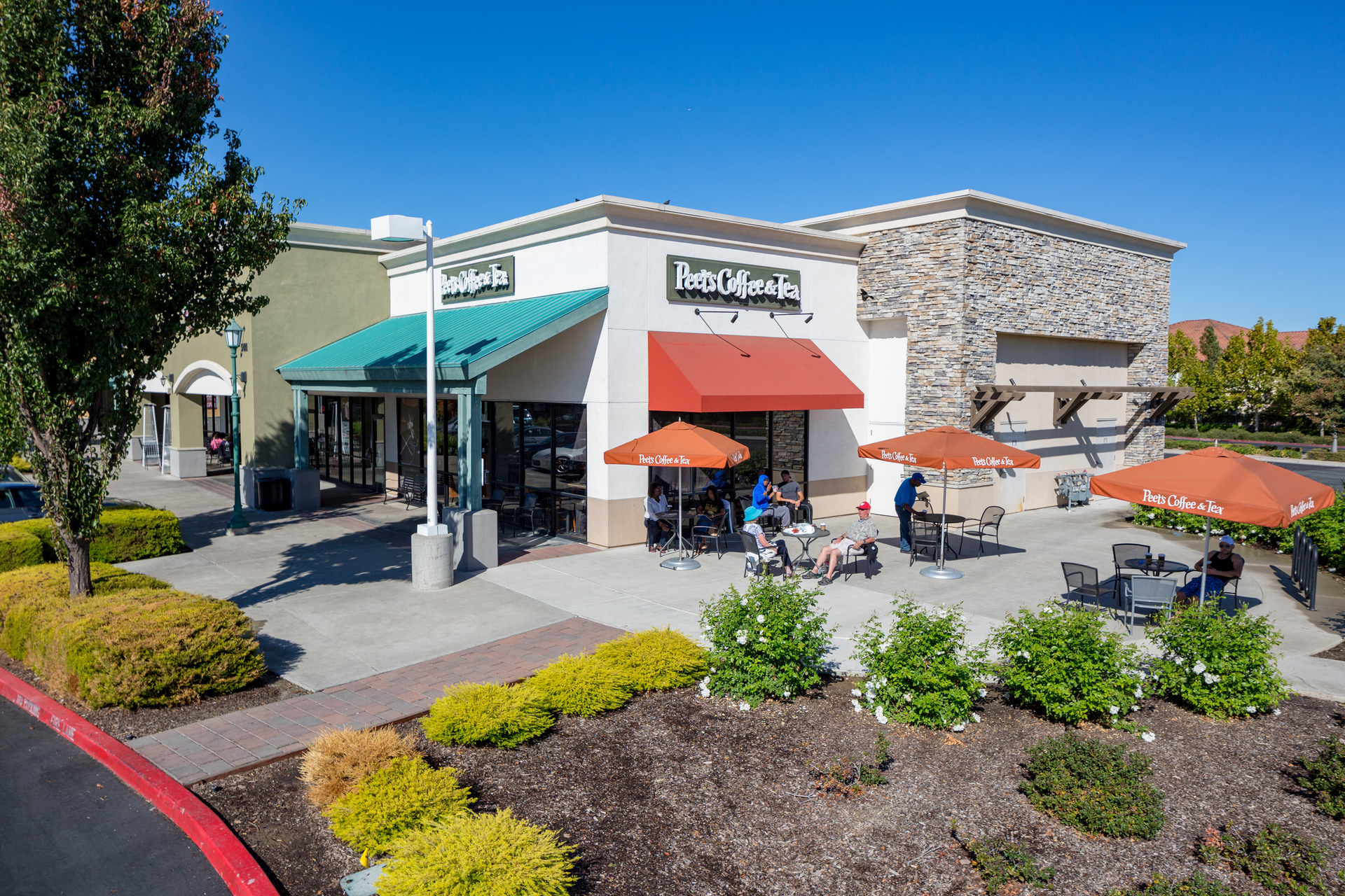 Lone Tree Plaza in Brentwood, California
