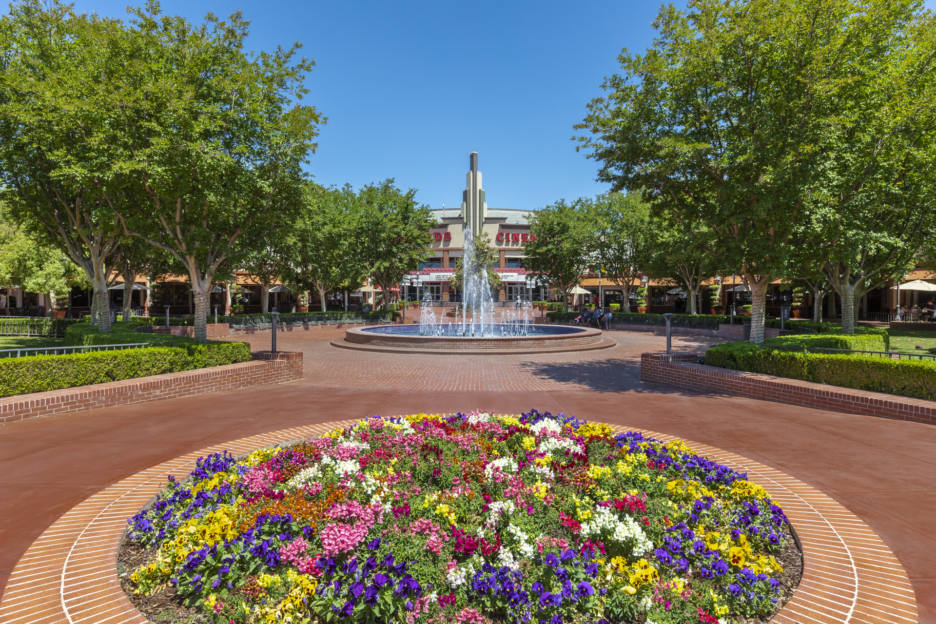 The Marketplace Bakersfield in Bakersfield, California