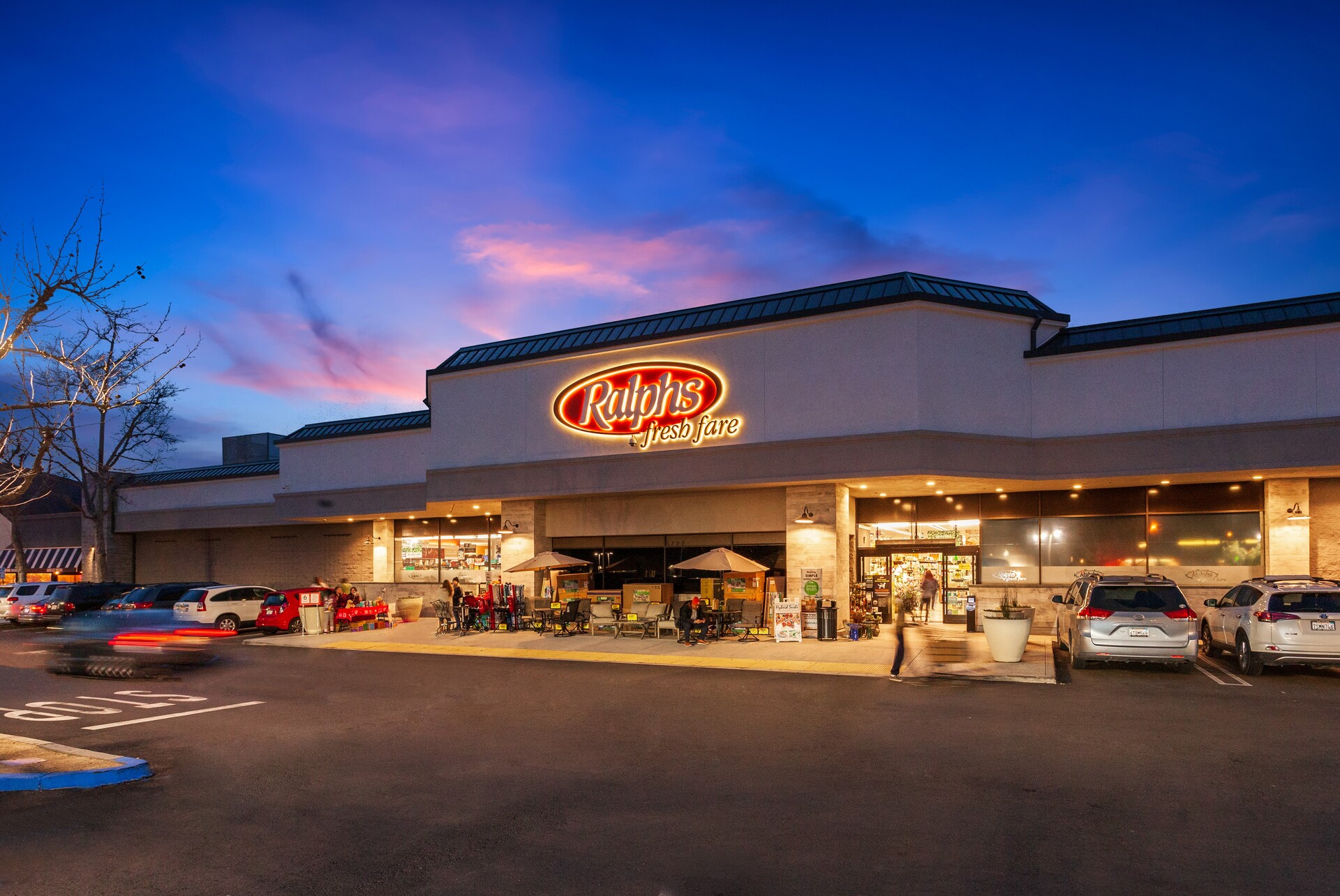 Twin Oaks Shopping Center in Agoura Hills, California