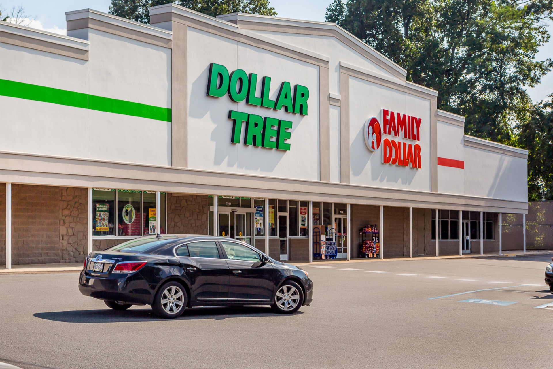 City Avenue Shopping Center