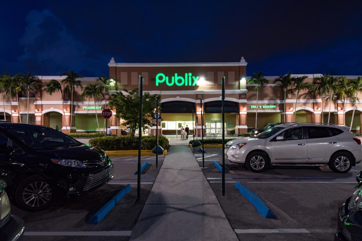 Quail Rost Shoppes At Quail Roost | First Washington Realty