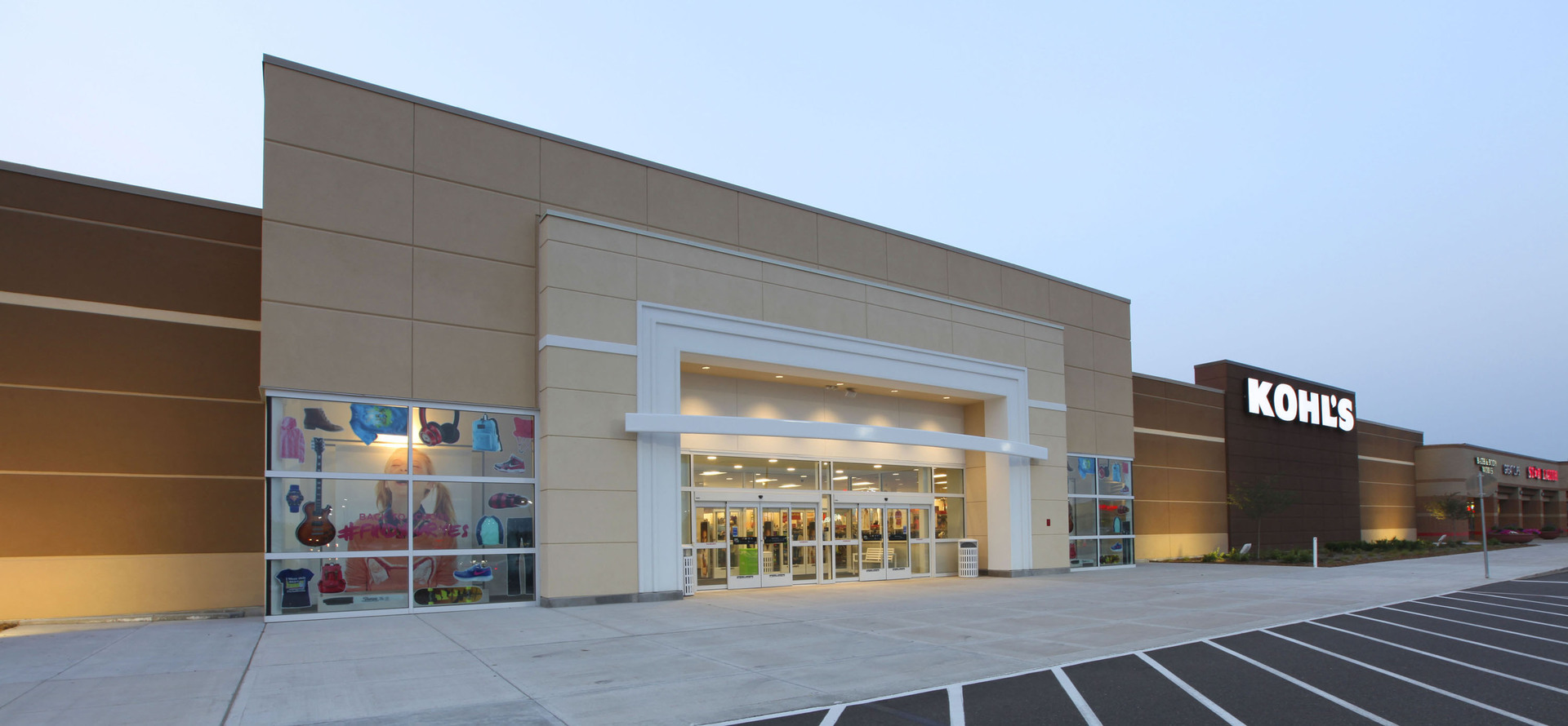 Rockford Road Plaza in Plymouth, Minnesota