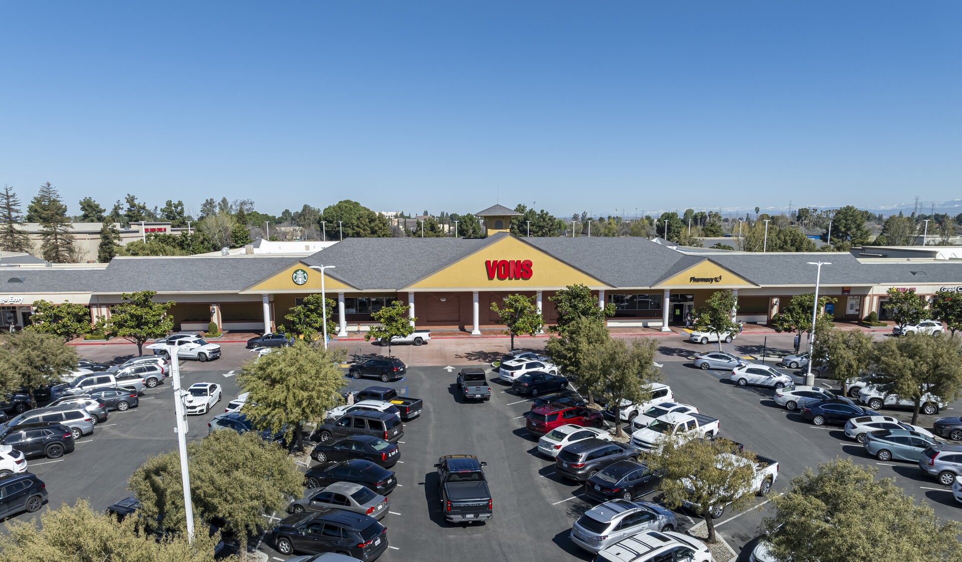 The Marketplace Bakersfield