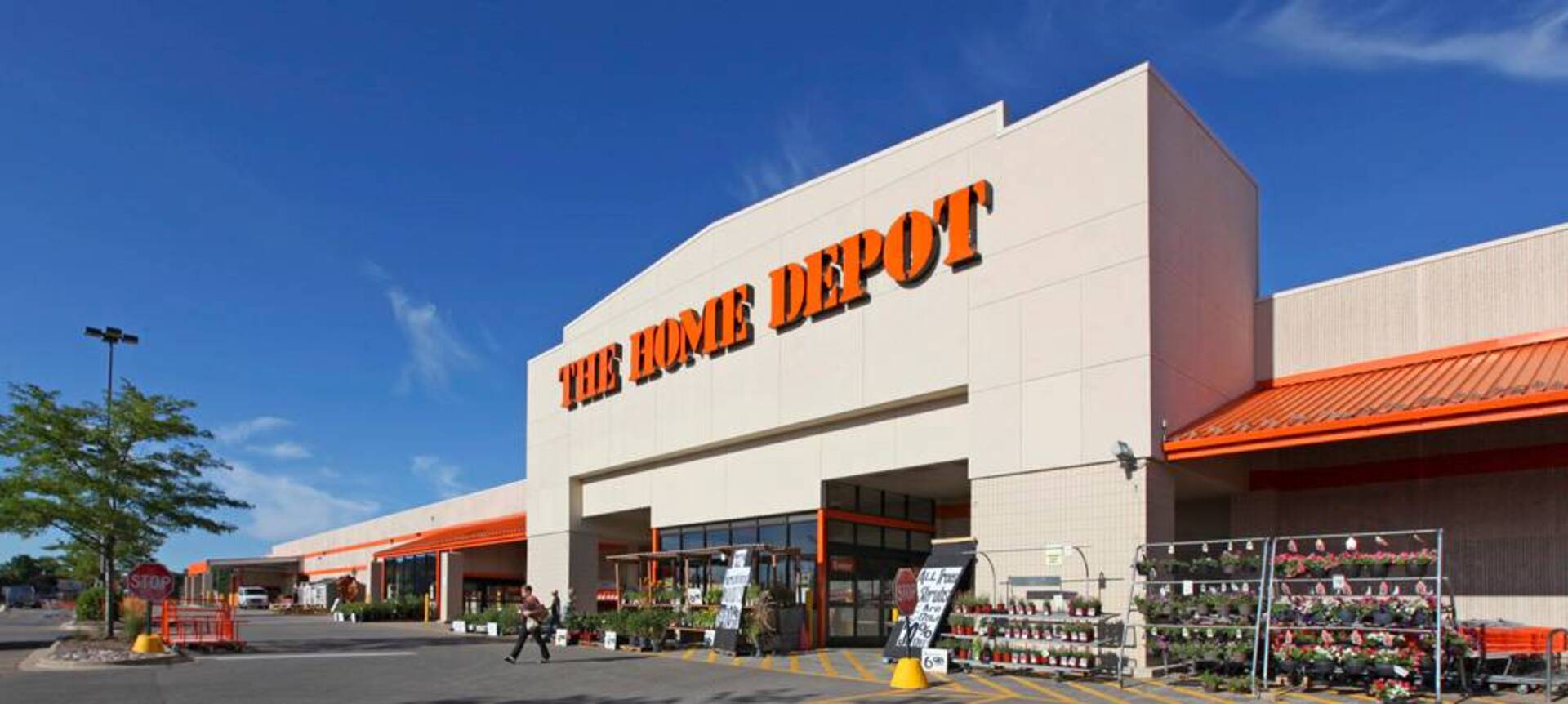 Civic Center Plaza in Niles, Illinois