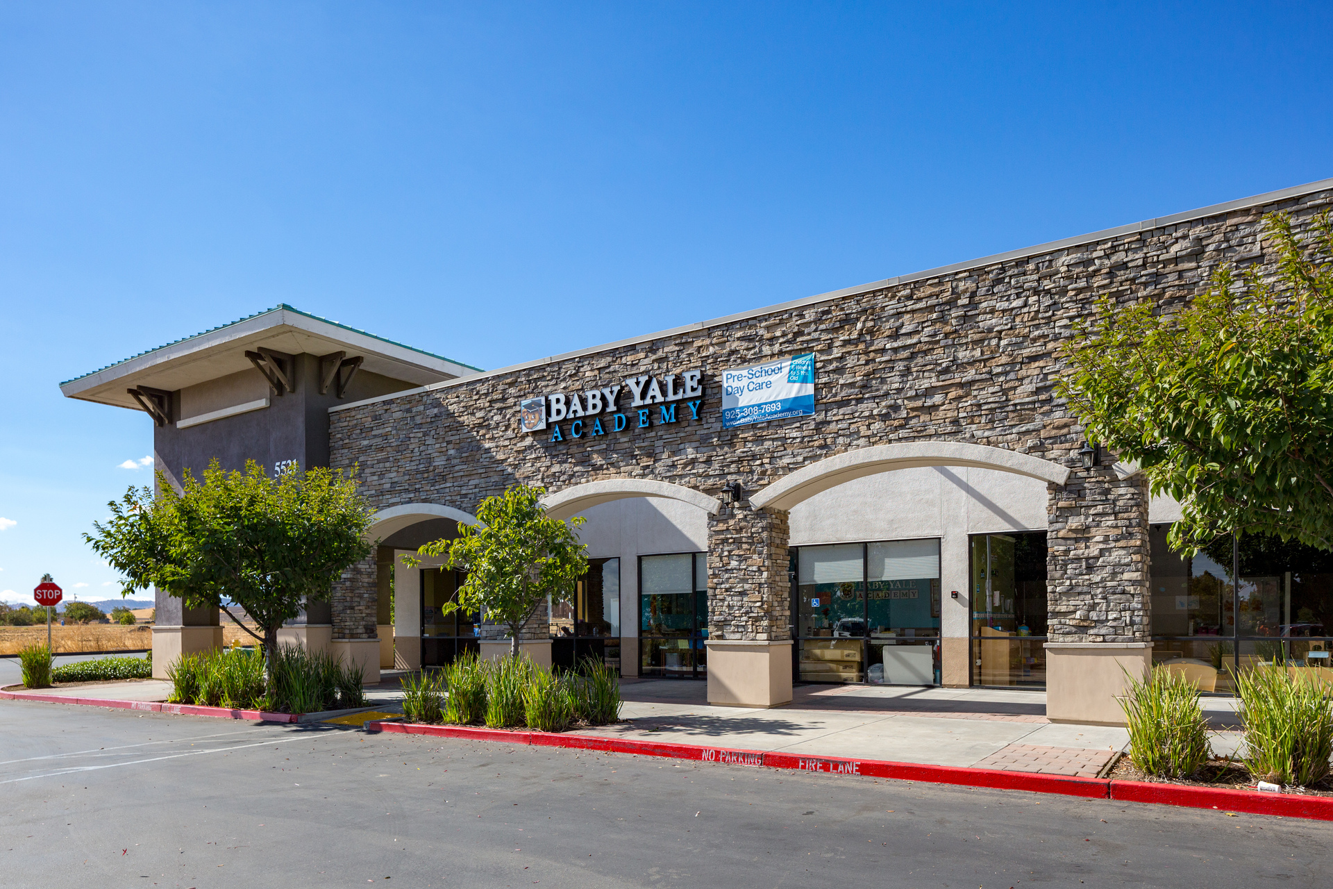 Lone Tree Plaza in Brentwood, California
