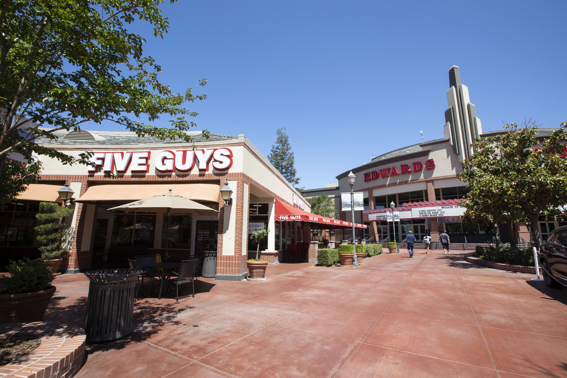 The Marketplace Bakersfield in Bakersfield, California